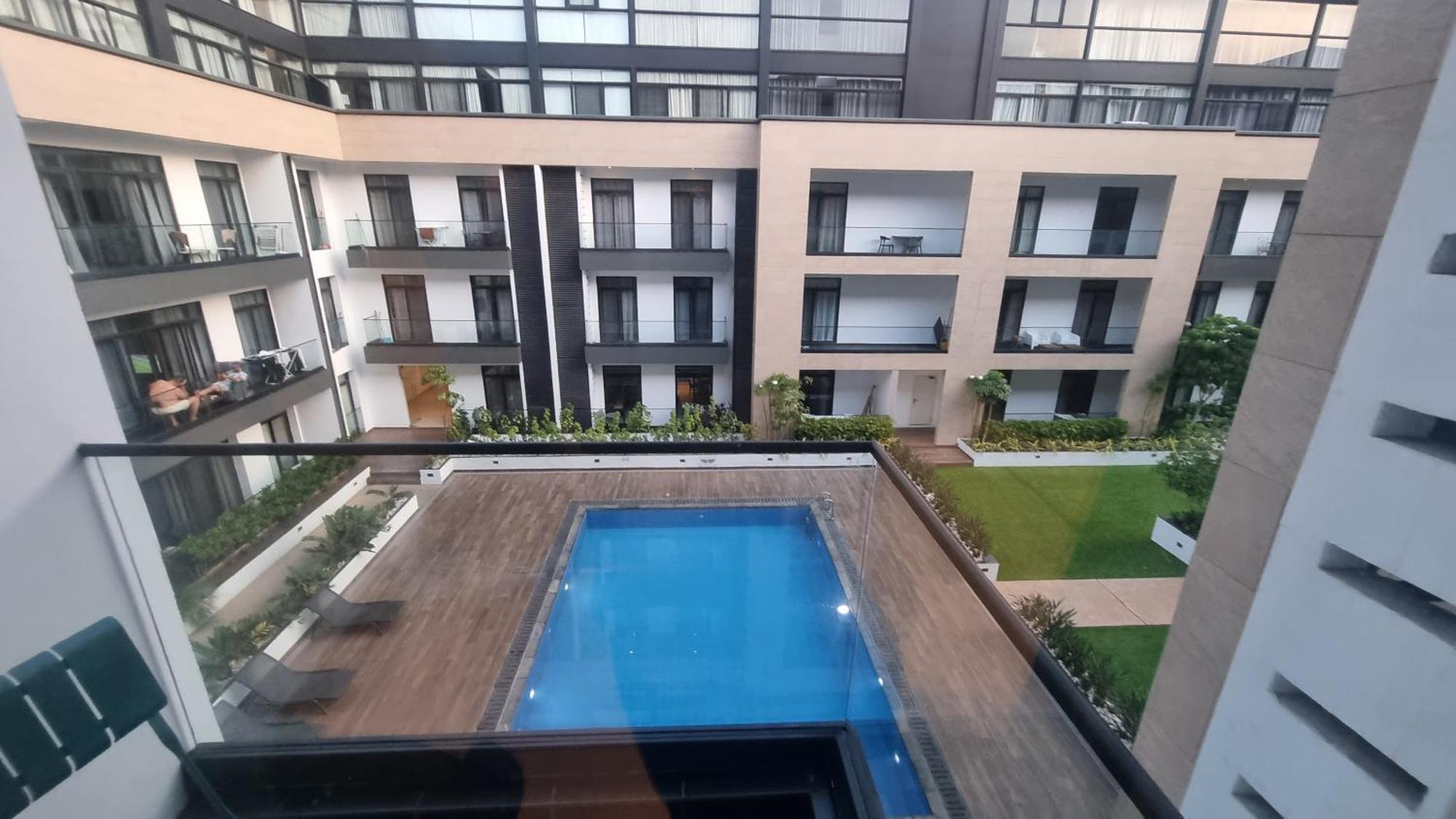 Embassy Gardens Luxury Suites Cpg Аккра Екстер'єр фото