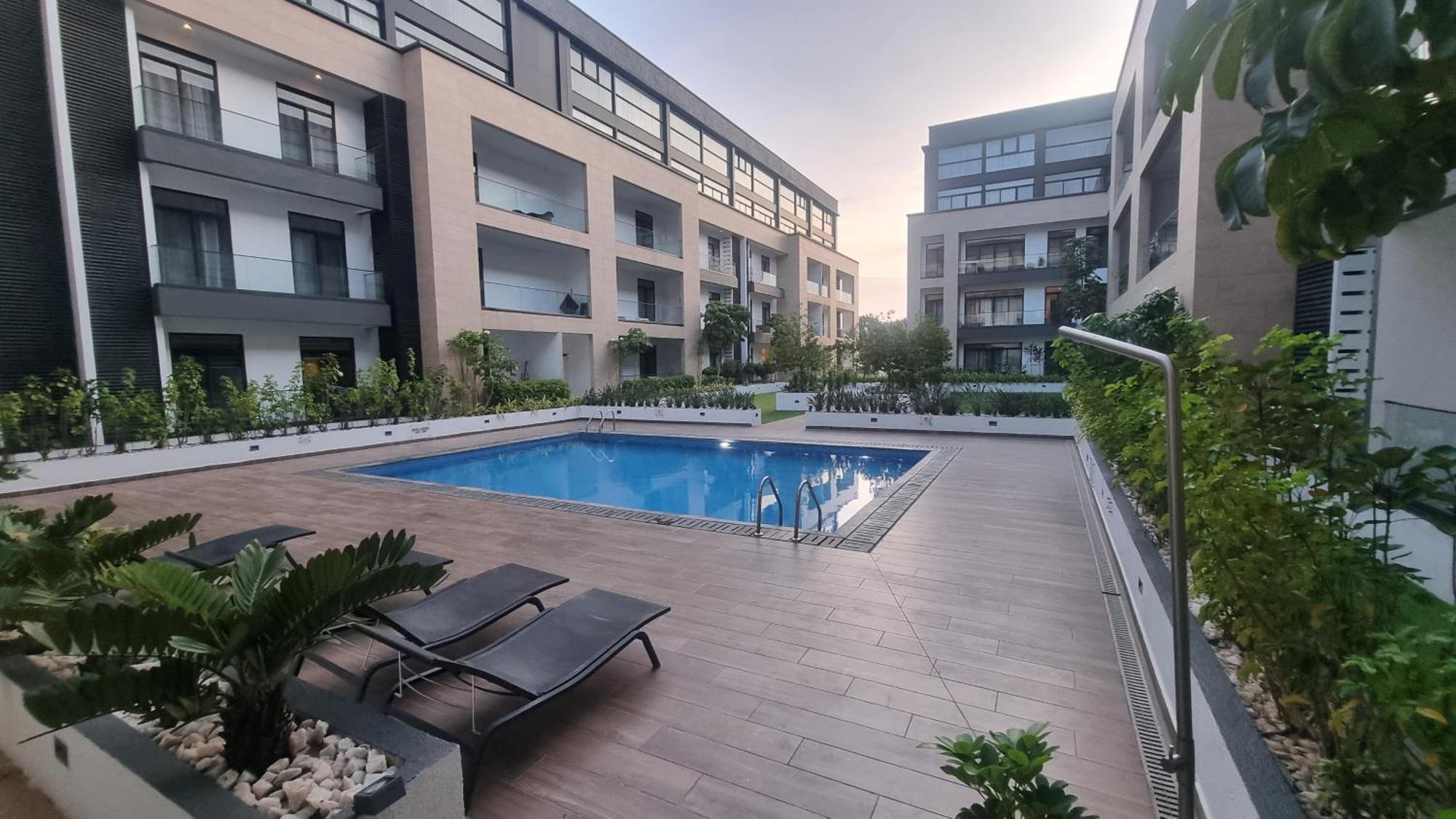 Embassy Gardens Luxury Suites Cpg Аккра Екстер'єр фото